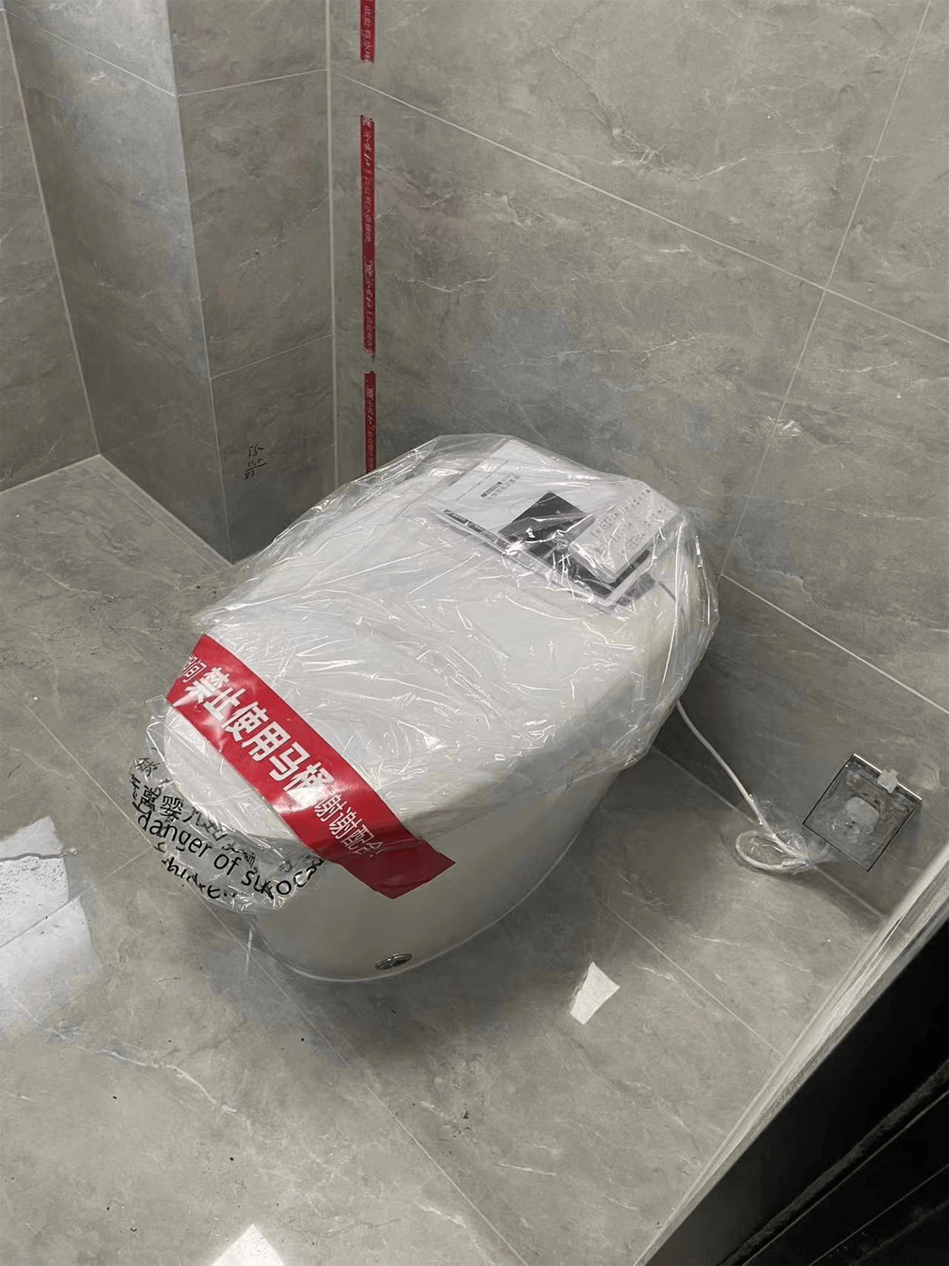 济南香溢澜庭后期施工 